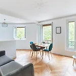 Montmartre & Saint-Ouen - 1Br - Paris Vacation Rentals
