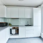 Montmartre & Saint-Ouen - 1Br - Paris Vacation Rentals