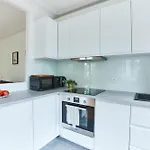 Montmartre & Saint-Ouen - 1Br - Paris Vacation Rentals